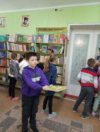 /Files/images/biblioteka/7_10-11_10_2024/0-02-05-286afc062ec4ef979905cad2e1b58789ed020408b9eeecc766e587395c9687c1_90190f818b30452e.jpg